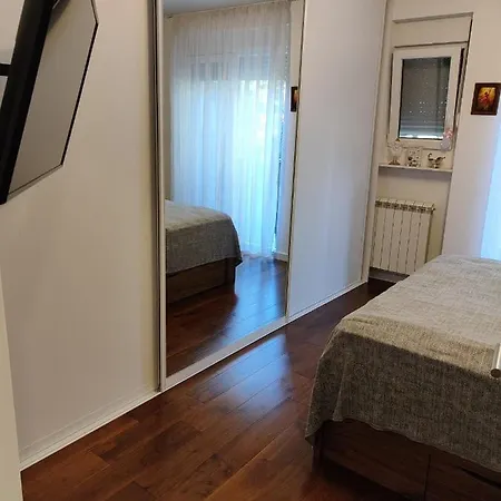 Lilly Lux Apartment